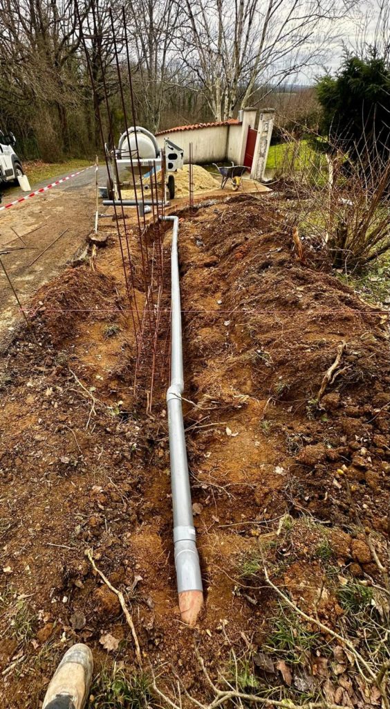 Ferraillage de la fondation du mur de clôture, Ruffec