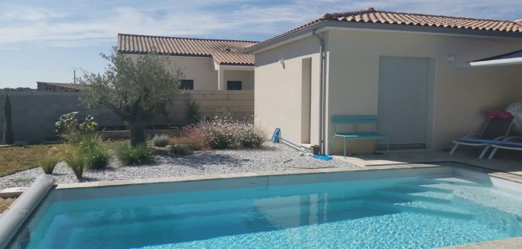 Piscine coque et aménagement paysager, L'Isle-d'Espagnac